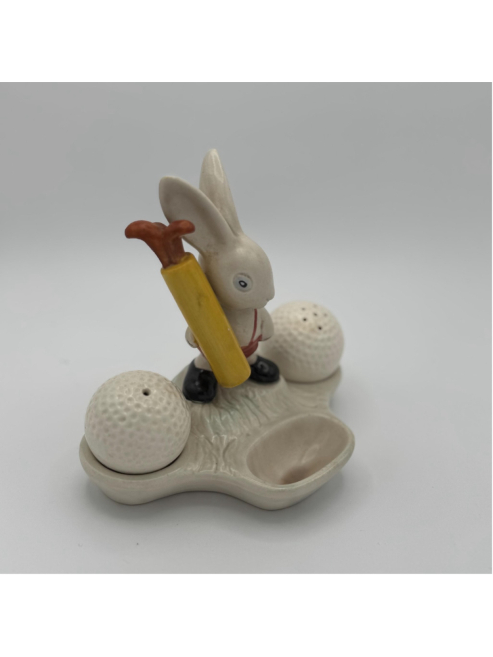 Vintage M.J. Wood Golf Rabbit Salt & Pepper Shakers Burslem England Bunny Cruet - Picture 2 of 8